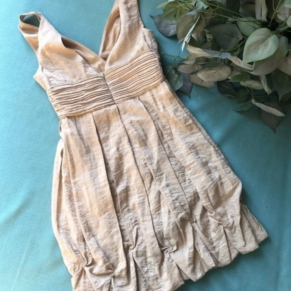 BCBGMaxAzaria dress Gold party dress size small Unique Classy